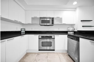 15051 Royal Oaks Ln 1605 North Miami, FL 33181 - MLS#A11854314