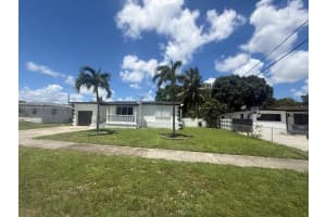 901 NW 149th Ter, Miami, FL 33168 - MLS#A11854344