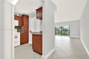 1335 W 68th St 207 Hialeah, FL 33014 - MLS#A11854376