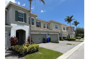 4845 Eucalyptus Dr, Hollywood, FL 33021, Sold 08/08/25
