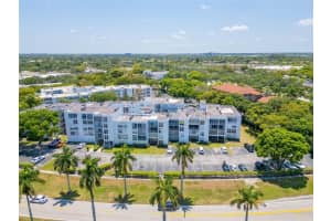 6923 Cypress Rd A15, Plantation