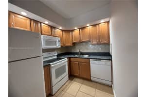 2424 Se 17th Cswy 314b Fort Lauderdale, FL 33316 - MLS#A11854408