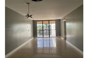 11390 Taft St 11390, Pembroke Pines, FL 33026 - MLS#A11854469