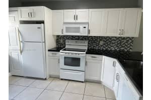 11390 Taft St 11390, Pembroke Pines, FL 33026 - MLS#A11854469