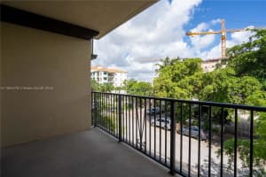 300 Majorca Ave 305, Coral Gables, FL 33134 - MLS#A11854478