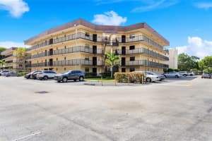 6855 W Broward Blvd 405, Plantation