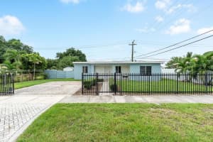 16110 Nw 26th Ave, Miami Gardens
