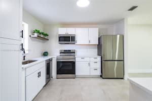 846 Salem Ln Lake Worth, FL 33467 - MLS#A11854525