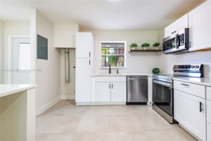 846 Salem Ln Lake Worth, FL 33467 - MLS#A11854525