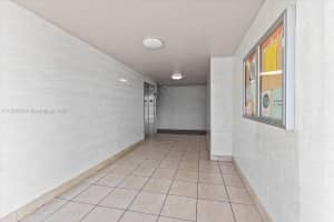 8500 NW 8th St 205, Miami, FL 33126 - MLS#A11854562