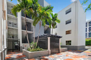 444 SW 4th St 105, Miami, FL 33130 - MLS#A11854570