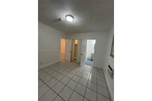 7155 Rue Notre Dame 4, Miami Beach, FL 33141 - MLS#A11854577