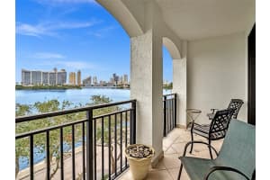 3255 Ne 184th St 12406 Aventura, FL 33160 - MLS#A11854600
