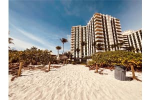 1121 Crandon Blvd E206 Key Biscayne, FL 33149 - MLS#A11854632