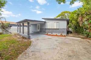 1777 N 17th Ct Hollywood, FL 33020 - MLS#A11854640