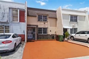 765 W 80th St, Hialeah, FL 33014 - MLS#A11854641