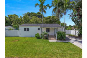 1488 Nw 101st St, Miami