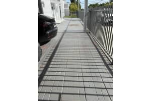 1671 SW 29th Ave, Miami, FL 33145 - MLS#A11854732