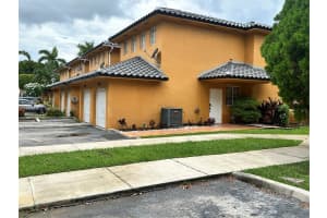 7549 NW 174th Terrace, Hialeah, FL 33015, Sold 09/04/25