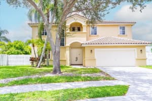 2340 Nw 186th Ave Pembroke Pines, FL 33029 - MLS#A11854828