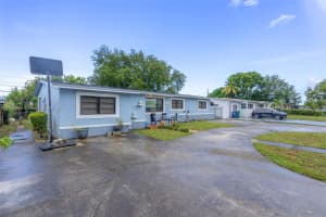 19211 NW 37th Ct, Miami Gardens, FL 33055 - MLS#A11854854