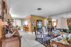 19211 NW 37th Ct, Miami Gardens, FL 33055 - MLS#A11854854