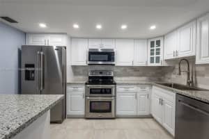 20350 W Country Club Dr Ph24-4 Aventura, FL 33180 - MLS#A11854861