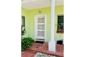 2830 Pine Tree Dr #2, Miami Beach, FL 33140, - MLS#A11854866