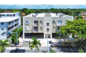 3201 W Flagler St 209, Miami