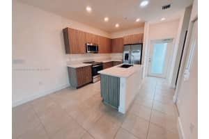 8265 Nw 41st St C-407 Doral, FL 33166 - MLS#A11854883