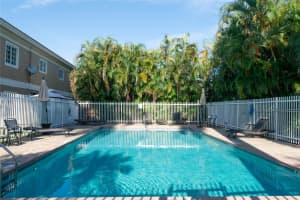 911 Hillcrest Ct 3 Hollywood, FL 33021 - MLS#A11854889