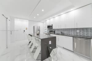 1980 S Ocean Dr Phm Hallandale Beach, FL 33009 - MLS#A11854937