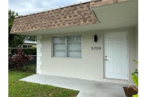 5709 Hayes St 5709 Hollywood, FL 33021 - MLS#A11854948