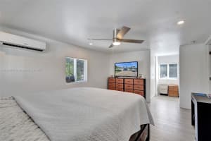 1904 Sw 28th St Fort Lauderdale, FL 33315 - MLS#A11854967