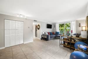 650 Ne 64th St G304 Miami, FL 33138 - MLS#A11854998
