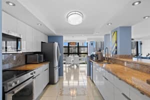 200 Leslie Dr 810 Hallandale Beach, FL 33009 - MLS#A11855000