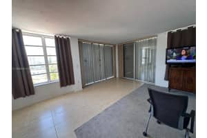 7800 Carlyle Ave APT 6C, Miami Beach, FL 33141, - MLS#A11855048