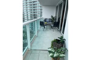 100 Bayview Dr 917 Sunny Isles Beach, FL 33160 - MLS#A11855064