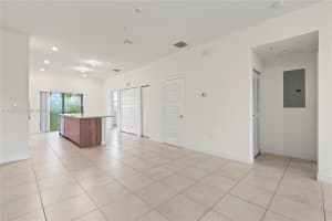 7831 Nw 104th Ave 22 Doral, FL 33178 - MLS#A11855075