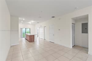 7831 Nw 104th Ave 22 Doral, FL 33178 - MLS#A11855075