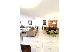 408 Lakeview Dr APT 102, Weston, FL 33326, - MLS#A11855083