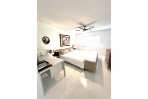 408 Lakeview Dr APT 102, Weston, FL 33326, - MLS#A11855083
