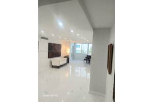   , Miami Beach, FL 33140 - MLS#A11855091