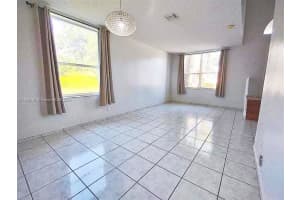 15472 Nw 12th Ct Pembroke Pines, FL 33028 - MLS#A11855141