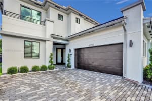 10795 Oceano Way, Parkland, FL 33076 - MLS#A11855186