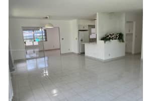 1807 N 40th Ave 1807 Hollywood, FL 33021 - MLS#A11855319
