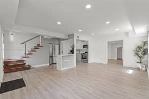 10401 Ne 2nd Ave Miami Shores, FL 33138 - MLS#A11855321