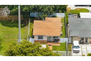 1785 Nw 67th St Miami, FL 33147 - MLS#A11855326