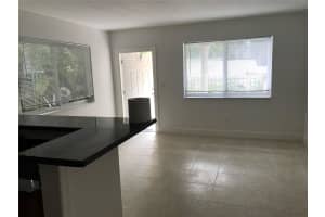MLS# A11855384, North Miami, Florida 33161
