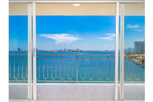 11111 Biscayne Blvd 912, Miami